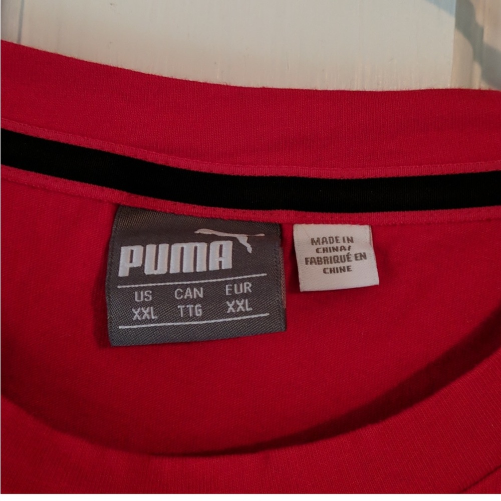Ferrari Official Product short sleeve shirt - Picture 2 of 4